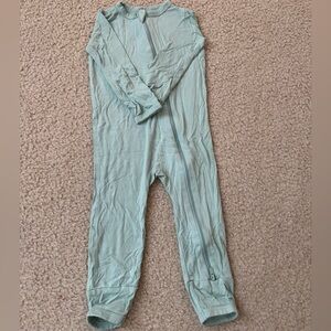 Kyte BABY Soft Green zippy coveralls